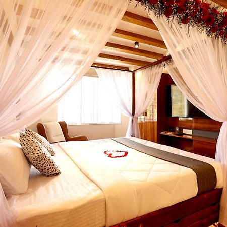 Green Wood Hill Cottage Ooty Bagian luar foto